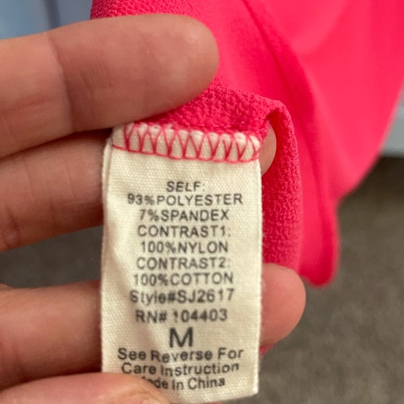 Bright Pink Top 💗 Size M - Picture 2 of 4